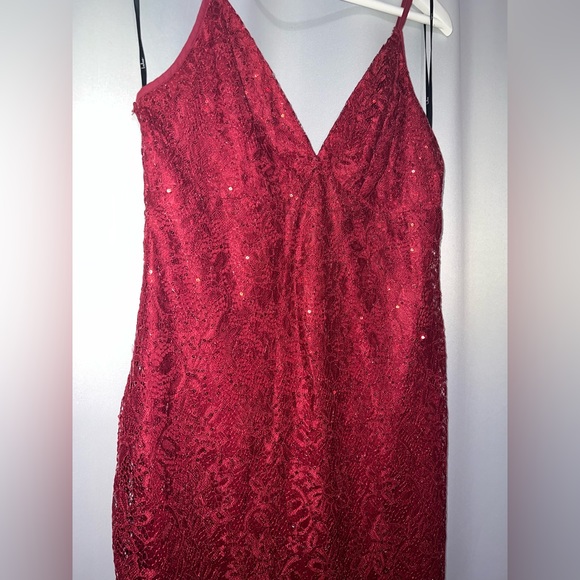 Lulus midi lace red dress - Picture 7 of 10